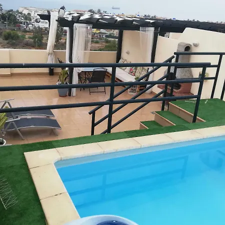 Atico Con Piscina Privada *